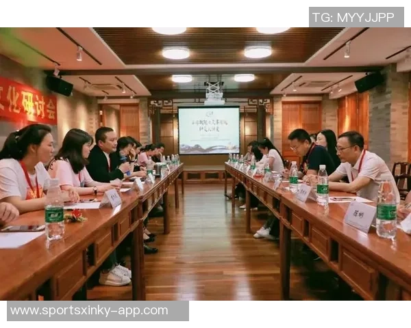 媒体人分析布朗的决策与马祖拉最佳教练评选的前景探讨 媒体人分析布朗的决策与马祖拉最佳教练评选的前景探讨