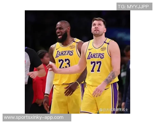 湖人队赛季至今仅有八村塁拉拉维亚和范德彪三人全勤出战九场比赛 湖人队赛季至今仅有八村塁拉拉维亚和范德彪三人全勤出战九场比赛